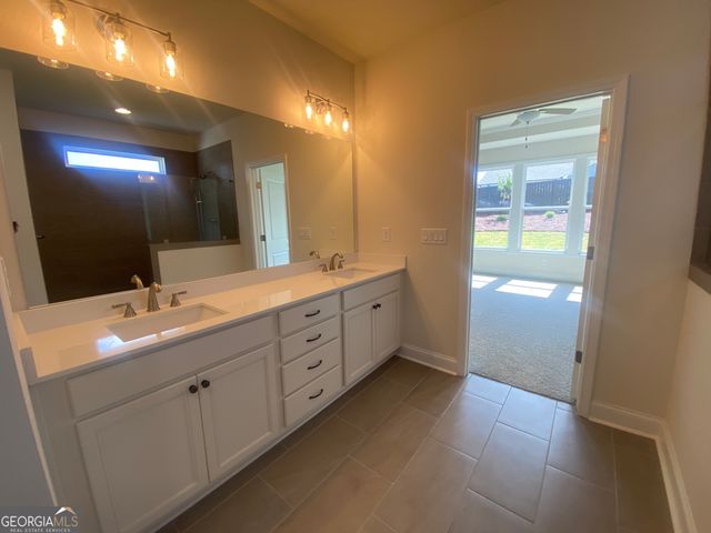 134 Oakdale Road 31, Jefferson, GA 30549