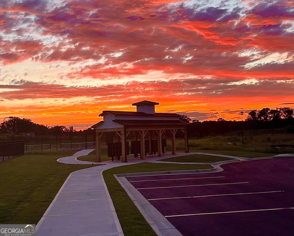 134 Oakdale Road 31, Jefferson, GA 30549