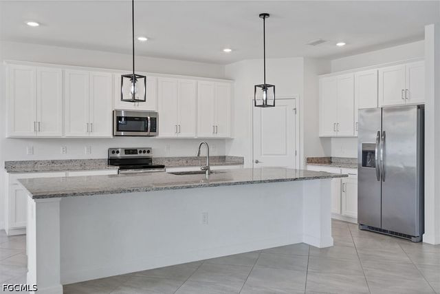 11368 Canopy LOOP, Fort Myers, FL 33913