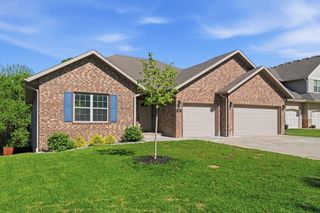831 N Grapevine Road, Springfield, MO 65802