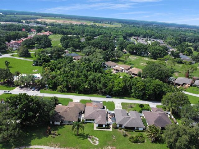 111 TUXFORD DRIVE, Haines City, FL 33844