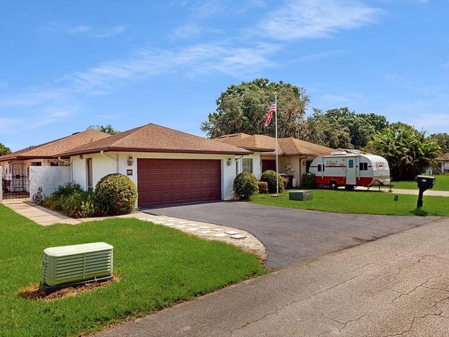 111 TUXFORD DRIVE, Haines City, FL 33844
