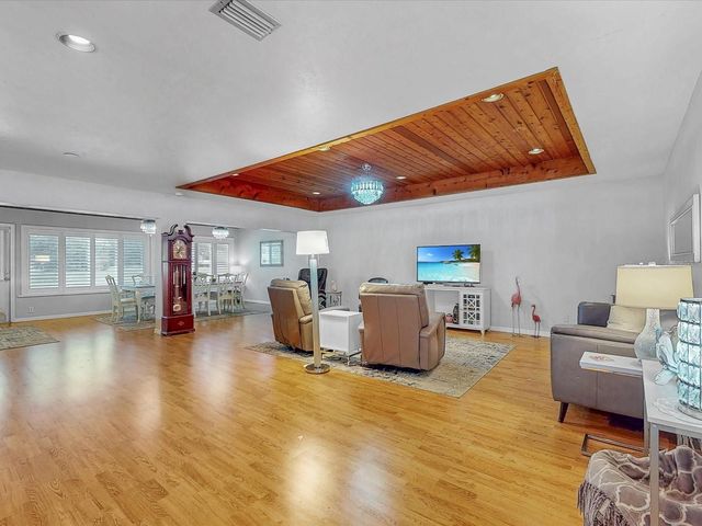 111 TUXFORD DRIVE, Haines City, FL 33844