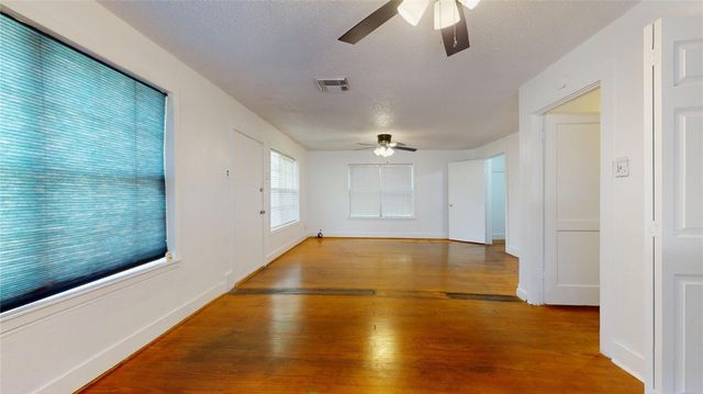 7004 Santa Maria Street, Houston, TX 77023