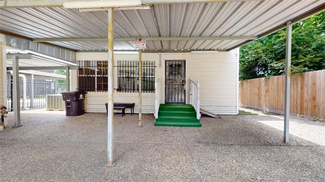 7004 Santa Maria Street, Houston, TX 77023