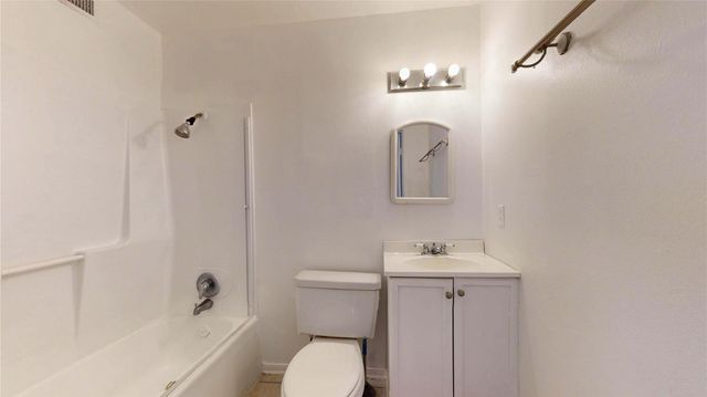 7004 Santa Maria Street, Houston, TX 77023