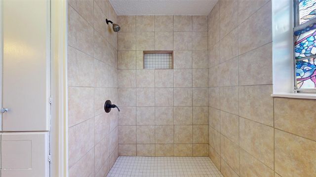 7004 Santa Maria Street, Houston, TX 77023