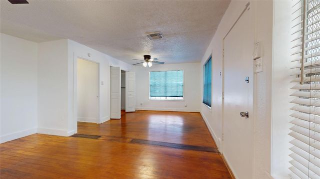 7004 Santa Maria Street, Houston, TX 77023