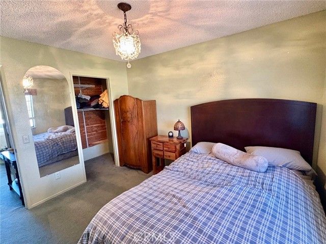 14195 Whispering Sands Drive, Victorville, CA 92392