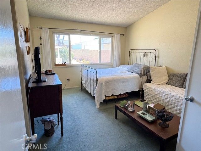 14195 Whispering Sands Drive, Victorville, CA 92392