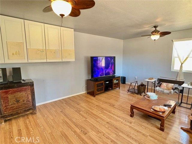 14195 Whispering Sands Drive, Victorville, CA 92392