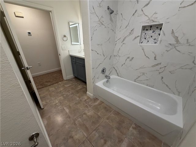 5250 RAINBOW Boulevard 1166, Las Vegas, NV 89118