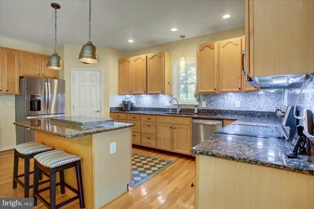 7946 GOLF VISTA DR, Greencastle, PA 17225