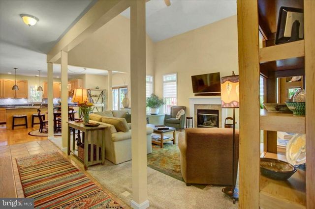 7946 GOLF VISTA DR, Greencastle, PA 17225
