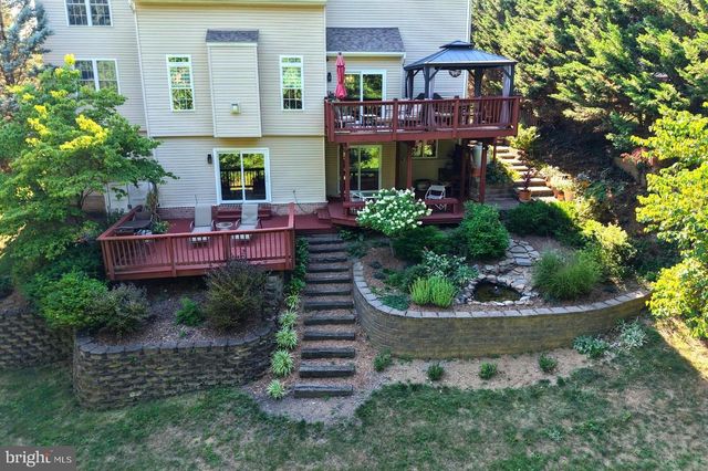 7946 GOLF VISTA DR, Greencastle, PA 17225