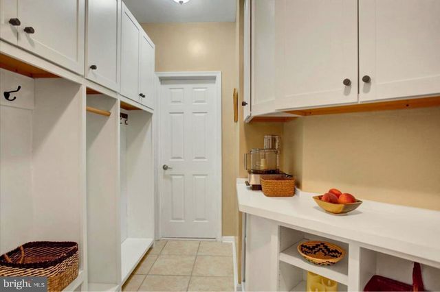 7946 GOLF VISTA DR, Greencastle, PA 17225