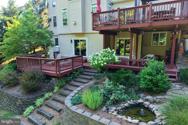 7946 GOLF VISTA DR, Greencastle, PA 17225
