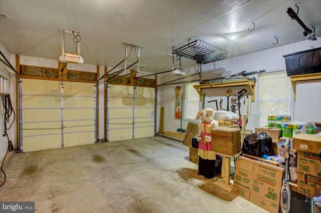 7946 GOLF VISTA DR, Greencastle, PA 17225