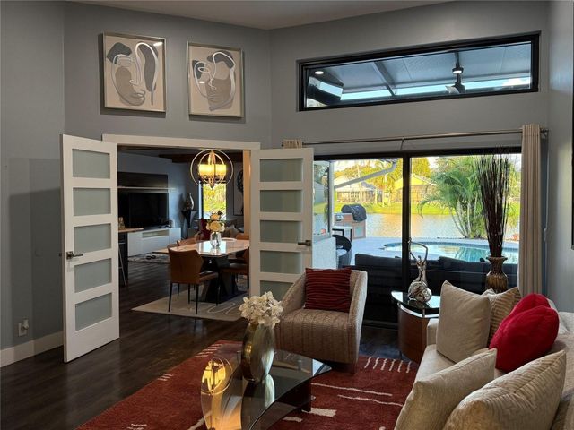 2702 E Orchard Circle, Davie, FL 33328