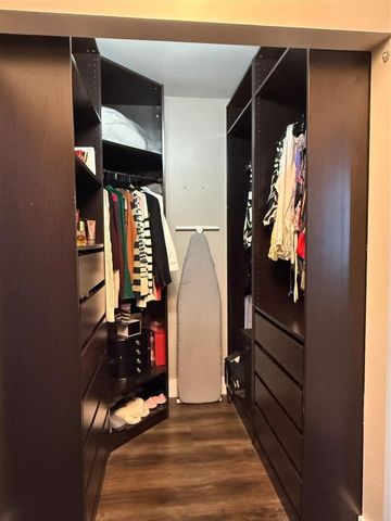 2702 E Orchard Circle, Davie, FL 33328