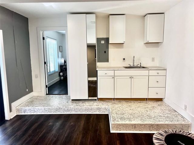 2702 E Orchard Circle, Davie, FL 33328