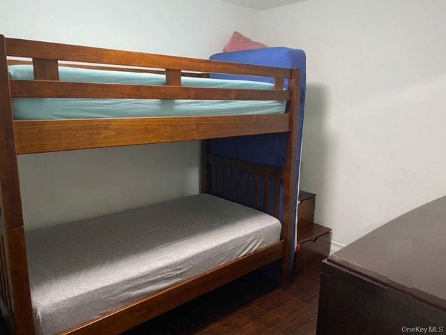 132 N 6th Avenue, Mount Vernon, NY 10550