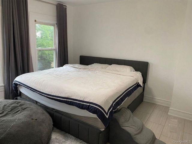 132 N 6th Avenue, Mount Vernon, NY 10550