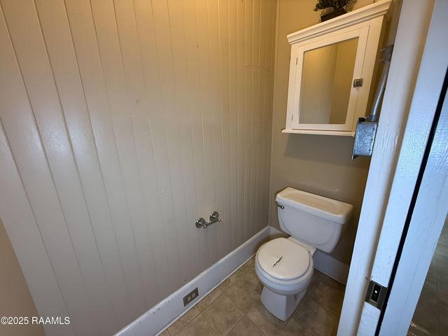 610 E Washington Street, Ville Platte, LA 70586