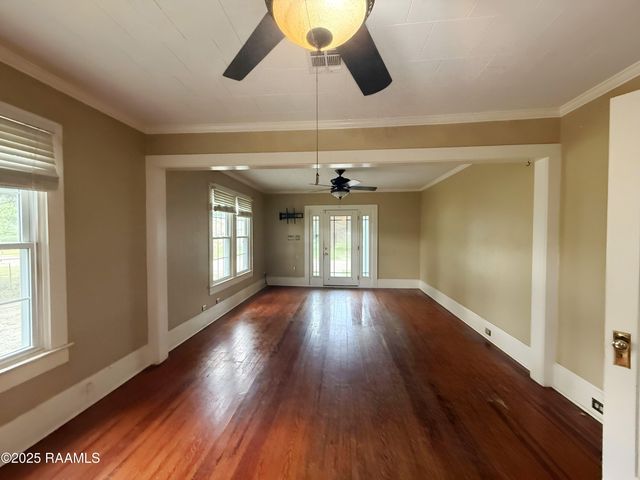 610 E Washington Street, Ville Platte, LA 70586