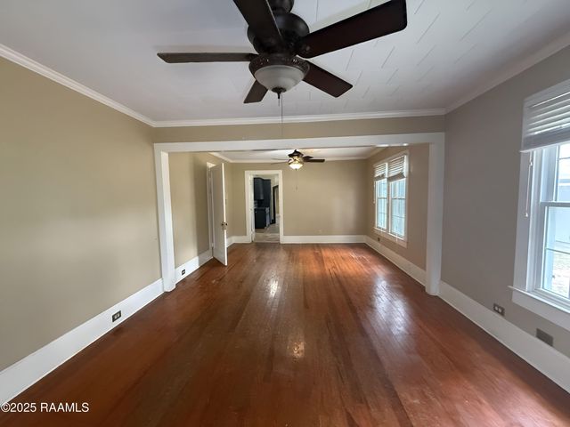 610 E Washington Street, Ville Platte, LA 70586