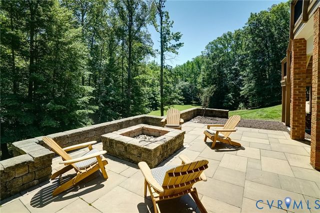 1295 Hermitage Rd, Manakin Sabot, VA 23103