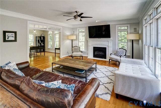 1295 Hermitage Rd, Manakin Sabot, VA 23103