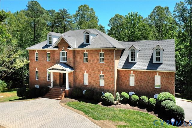 1295 Hermitage Rd, Manakin Sabot, VA 23103