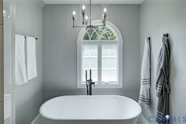 1295 Hermitage Rd, Manakin Sabot, VA 23103