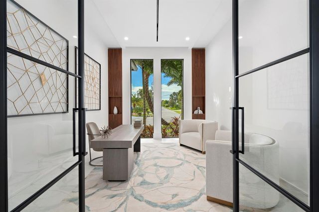 2880 NE 9th Street, Pompano Beach, FL 33062