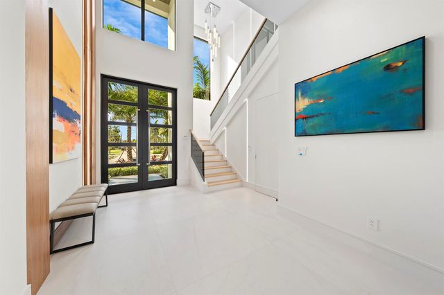 2880 NE 9th Street, Pompano Beach, FL 33062