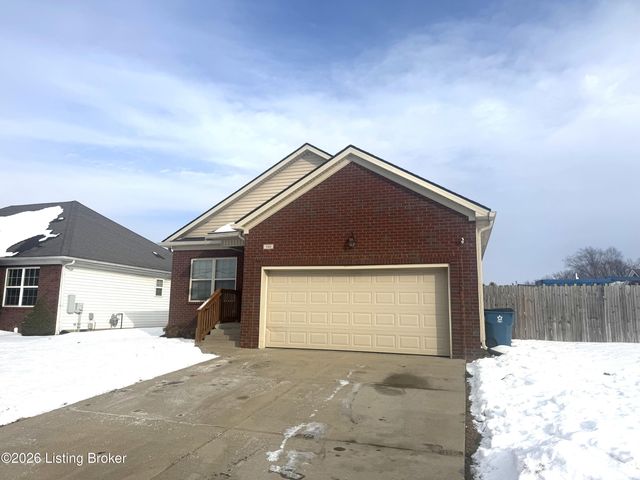 940 Thoroughbred Rd, Shelbyville, KY 40065