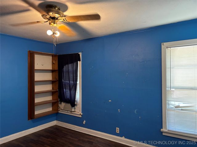 705 10th Avenue NW, Ardmore, OK 73401