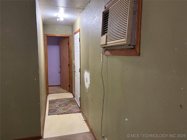 705 10th Avenue NW, Ardmore, OK 73401