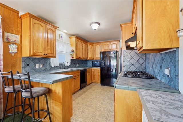 2402 Robinson, Redondo Beach, CA 90278
