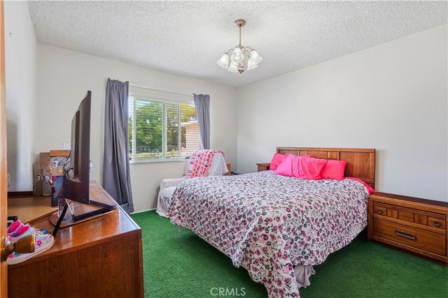 2402 Robinson, Redondo Beach, CA 90278