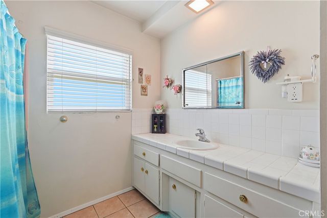 2402 Robinson, Redondo Beach, CA 90278