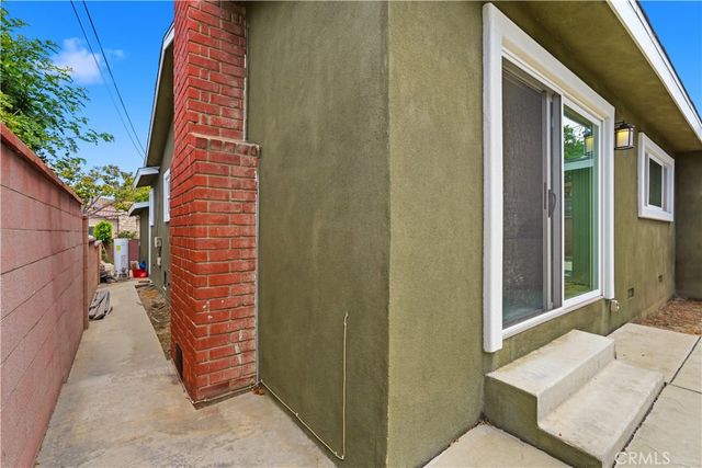 2402 Robinson, Redondo Beach, CA 90278