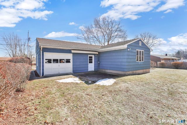 15 Johnson Road, Wallingford, CT 06492
