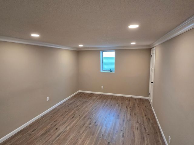 1466 Charlton Street, West Saint Paul, MN 55118