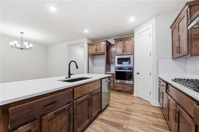 32750 W 175th Terrace, Gardner, KS 66030