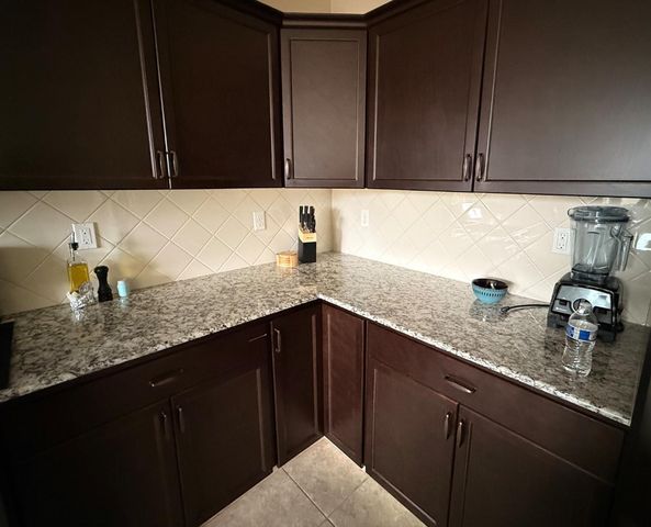 6153 W Marble Hill Drive, Fresno, CA 93722