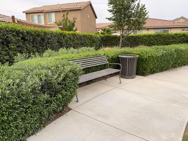 6153 W Marble Hill Drive, Fresno, CA 93722