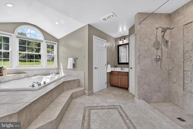 14405 CERVANTES AVE, Darnestown, MD 20874