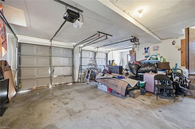 905 Laurie CT, Virginia Beach, VA 23464